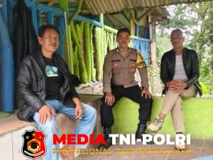 Giat Sambang Warga Bhabinkamtibmas Desa Gunung Malang Imbau Warga Perkuat Sinergi Demi Wujudkan Kamtibmas