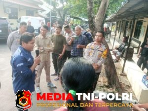 Kapolsek Citeureup Terima Aspirasi 50 Orang Pedagang Ayam Potong Tohaga Secara Humanis 