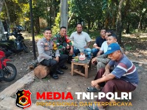Wujud Kolaborasi, Bhabinkamtibmas dan Babinsa Gelar Sambang Kamtibmas di Cileungsi