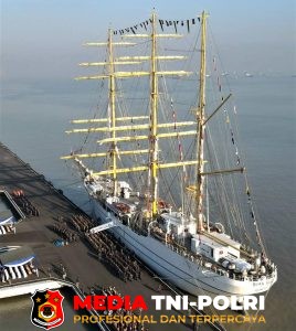Asean Plus Cadet Sail 2025: TNI AL Libatkan Kadet dari Negara Berkonflik Ikut Pelayaran KRI Bima Suci
