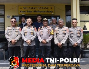 Kapolres Bogor AKBP Wikha Ardilestanto, S.H., S.I.K., M.Si. Lakukan Kunjungan Pengecekan ke Polsek Cijeruk dan Polsek Ciawi
