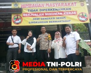 Bhabinkamtibmas Polsek Citeureup Ikuti Pasar Murah dan Edukasi Warga Agar Menjaga Lingkungan Tetap Kondusif