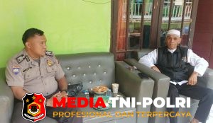 Jalin Kedekatan dengan Warga Bhabinkamtibmas Sambangi Warga Dengarkan Keluh Kesah Warga 
