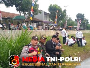 Patroli Sambang Tokoh Masyarakat, TNI-Polri Perkuat Keamanan Desa Cimande Hilir