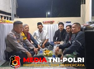 Ciptakan Lingkungan Aman, Bhabinkamtibmas Bersama Babinsa Sampaikan Pesan Kamtibmas