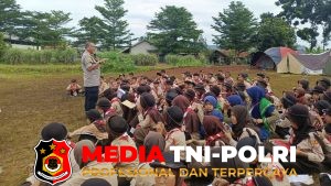 Kapolsek Cibungbulang Berikan Motivasi Kepada Anggota Jambore Ranting Pamijahan di Hari Pramuka ke-64