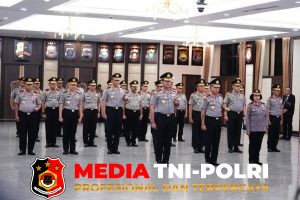 27 Pati Polri Naik Pangkat