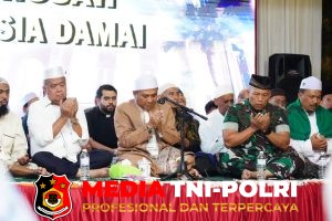 Memperkuat Iman dan Toleransi: Pangdivif 2 Kostrad Hadiri Maulid Nabi di Ponpes Az-Zainy