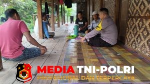 Sambang Warga Desa Cikuda Bhabinkamtibmas Polsek Parungpanjang Sampaikan Pesan Kamtibmas