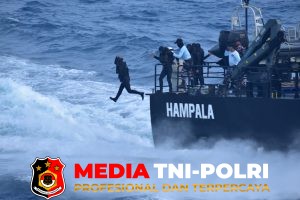 Geladi Kotor II Upacara Penganugerahan Tanda Kehormatan Pass HUT ke-80 TNI