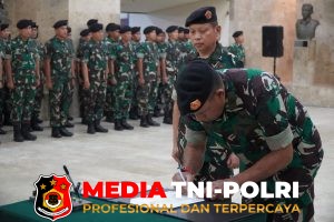 Kapusjarah TNI Pimpin serah Terima Jabatan Waka Pusjarah TNI