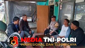 Jalin Sinergitas Bhabinkamtibmas Polsek Cijeruk Sambang Warga, Perkuat Kedekatan Polri dengan Masyarakat