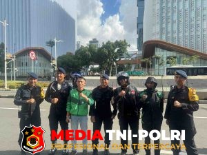 Ratusan Massa Aliansi Taktis URC Bergerak711 Gelar Aksi di Silang Monas Barat Daya, Tuntut Regulasi yang Berkeadilan