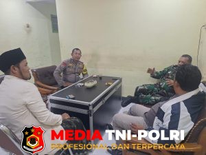 Giat Sambang Warga Bhabinkamtibmas Polsek Cisarua Ciptakan Kamtibmas Kondusif di Desa Tugu Utara