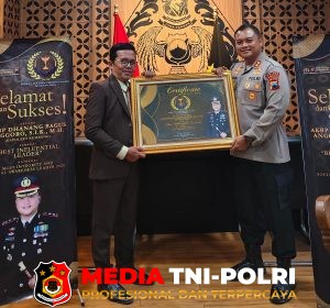 Social Awarness Tinggi Kapolres Rembang Dianugerahi PUSKATT Award