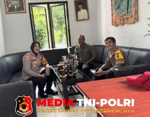 Kapolsek Dramaga Door To Door Laksanakan Program Jumat Curhat, Dengarkan Aduan Keluh Kades/Lurah Kecamatan Dramaga