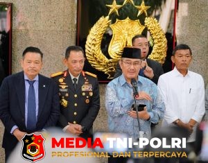 Kapolri Usai Rapat Perdana Komisi Percepatan Reformasi: Polri Terbuka dan Terima Evaluasi