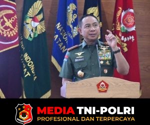 Panglima TNI Berikan Kuliah Umum kepada 111 Pasis Sesko TNI dan Resmikan Lapangan Olahraga Sesko TNI