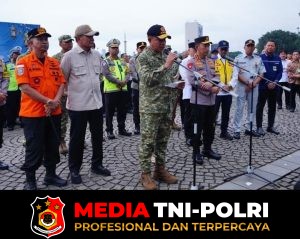 Panglima TNI dan Kapolri Pimpin Apel Gelar Pasukan Operasi Ketupat 2026 di Monas