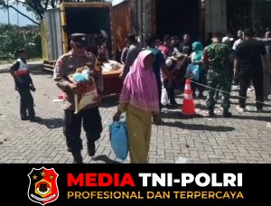 Masyarakat Babakan Madang Diguyur Paket Sembako Bantuan Presiden Prabowo