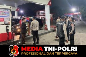 Isu Kenaikan BBM Memanas, Polres Metro Tangerang Kota Turun Jaga SPBU