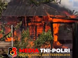 Tiga Bangunan di Parenggean Terbakar, Damkarmat Bergerak Cepat