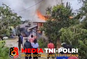 Tiga Rumah di Kapuas Hangus Terbakar, Satu Warga Alami Luka Bakar