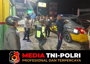 Antisipasi Gangguan Kamtibmas, Kapolsek Megamendung Pastikan Melalui Patroli KRYD Gabungan 3 Pilar Aman dan Kondusif