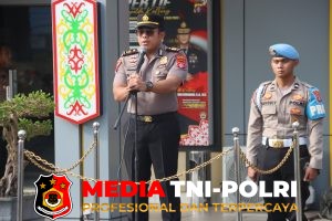 Pimpin Apel Jam Pimpinan, Kabag Ops Polres Kotim Tekankan Profesionalisme dan Sosialisasi Super App Polri