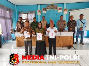 Polsek Danau Sembuluh Monitoring dan Amankan Seleksi Tertulis Bakal Calon Damang Seruyan Raya