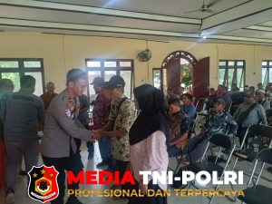 Kapolsek Hanau Hadiri RAT Koperasi Berkat Hapakat Tahun Buku 2025