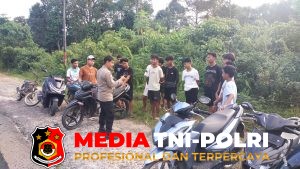 Bhabinkamtibmas Panimbaraya Sambangi Remaja, Ingatkan Bahaya Balapan Liar