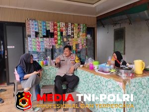 Bhabinkamtibmas Sambangi Warga Desa Telaga Pulang, Perkuat Sinergi Polisi dan Masyarakat