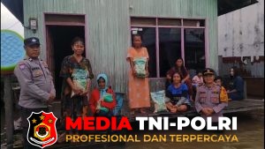 Polsek Mentaya Hulu Salurkan Bantuan untuk Warga Terdampak Banjir di Kuala Kuayan