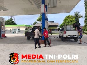 Polsek Hanau Gelar Patroli dan Amankan SPBU Km 142 Desa Pembuang Hulu I