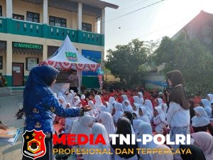 Menanam Berani Baik Sejak Dini, Police Goes To School Hadir di SDN 02 Srimahi