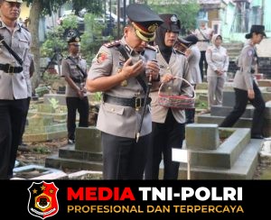 Jelang Hari Bhayangkara ke-80, Kapolres Lebak Pimpin Ziarah Rombongan di TMP Sirna Rana