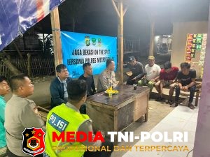 Jaga Bekasi On The Spot, Polsek Cikarang Pusat Serap Aspirasi Warga Sukamahi di Tengah Malam
