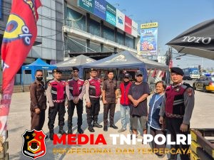 Jaga Jakarta Jaga Bekasi, Patroli Dialogis Polsek Cikarang Utara Ingatkan Warga Waspada Curanmor dan Begal