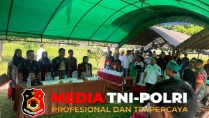 Polsek Danau Sembuluh Hadiri Penyampaian Visi Misi Bacalon Kades Tabiku