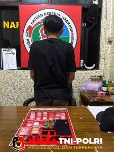 Seorang Pemuda Ditangkap Satresnarkoba Polres Kotim Dengan Barbuk 4,60 Gram.