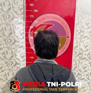 Seorang Paruh Baya Diamankan Satresnarkoba Polres Kotim Dengan Barbuk 3,45 Gram Sabu di Jalan Muara Teweh Sampit