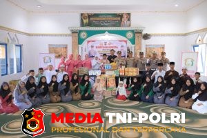 Kapolres Seruyan dan Bhayangkari Hadir Berbagi Kasih di Panti Asuhan dan Pondok Pesantren