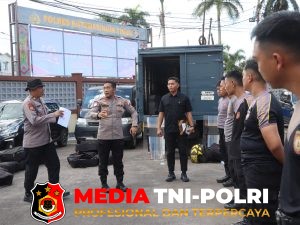 Matangkan Persiapan Lomba HUT Bhayangkara Ke-80, Wakapolres Kotim Gembleng Langsung Pasukan Dalmas