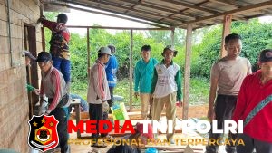 Sambut HUT Bhayangkara Ke-80, Polres Seruyan Mulai Kerja Bakti Bedah Rumah
