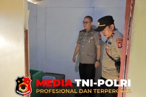 Pastikan Program HUT Bhayangkara Ke-80 Berjalan Sesuai Target, Kapolres Seruyan Cek Progres Bedah Rumah