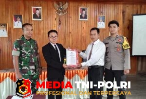 Polsek Seruyan Tengah Hadiri Peresmian PAW Anggota BPD Desa Tumbang Bai