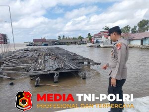 Antisipasi Banjir, Polsek Seruyan Hilir Monitoring Debit Air di Dua Kecamatan