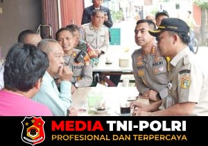 Kapolres Metro Jakarta Barat Serap Aspirasi Warga Lewat Program "Jaga Jakarta + Jayakarta On The Spot" di Cengkareng