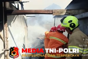 Tiga Bangunan Semi Permanen di Perum Panca Setia Sampit Terbakar, Api Diduga Berasal dari Tungku Memasak